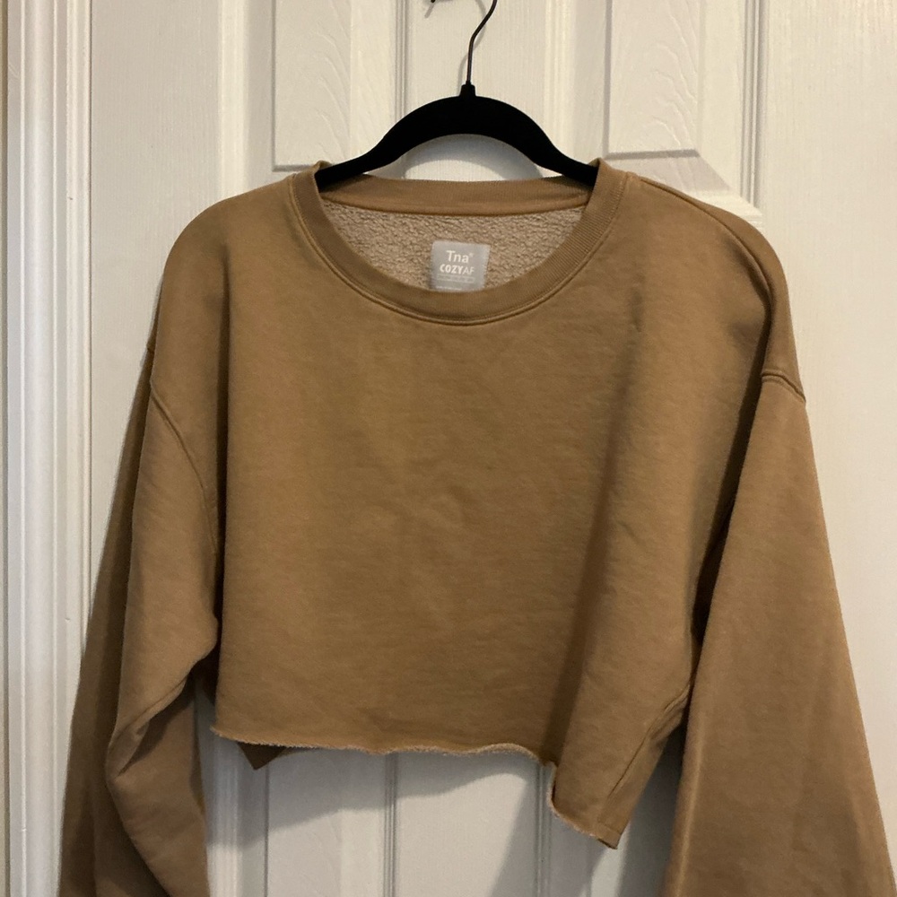 Women's Cropped Top - Picture 1 of 16